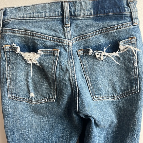 Abercrombie & Fitch High Rise Jean Mom Jean - Picture 5 of 7